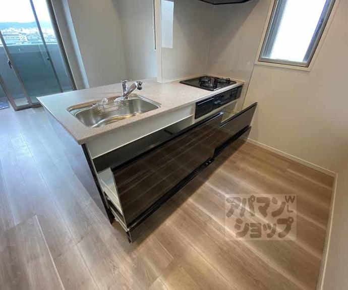 【ＳＫＹ　ＭＡＩＳＯＮ　京都西院】間取