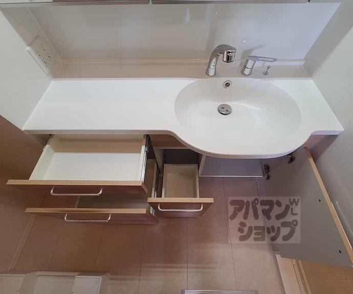 【セジュール西京極】間取