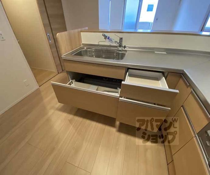 【セジュール西京極】間取