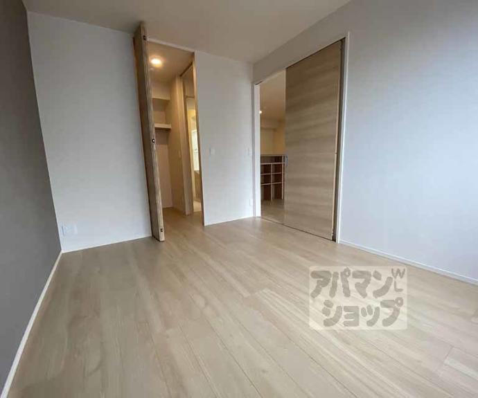 【セジュール西京極】間取