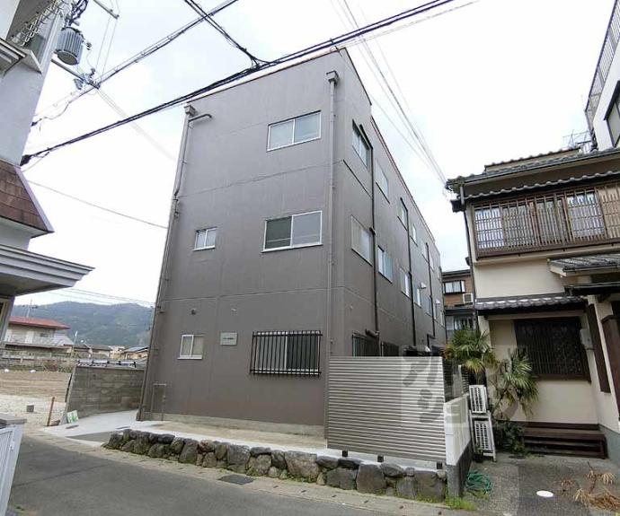 【Ｋｏｚｙ嵯峨嵐山】間取