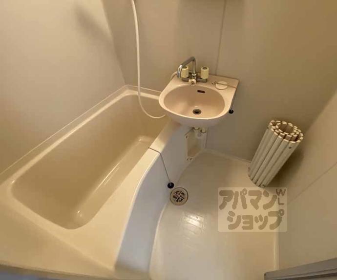 【ＣＯＣＯ西京極】間取