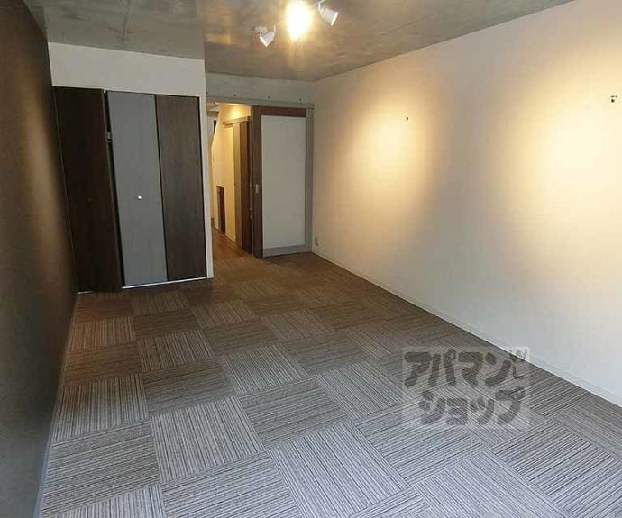 【Ｌａ　Ｖｉｔａ　二条月光】間取