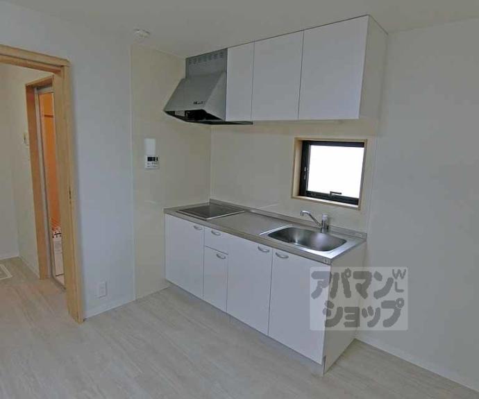 【カルハート太秦天神川】間取