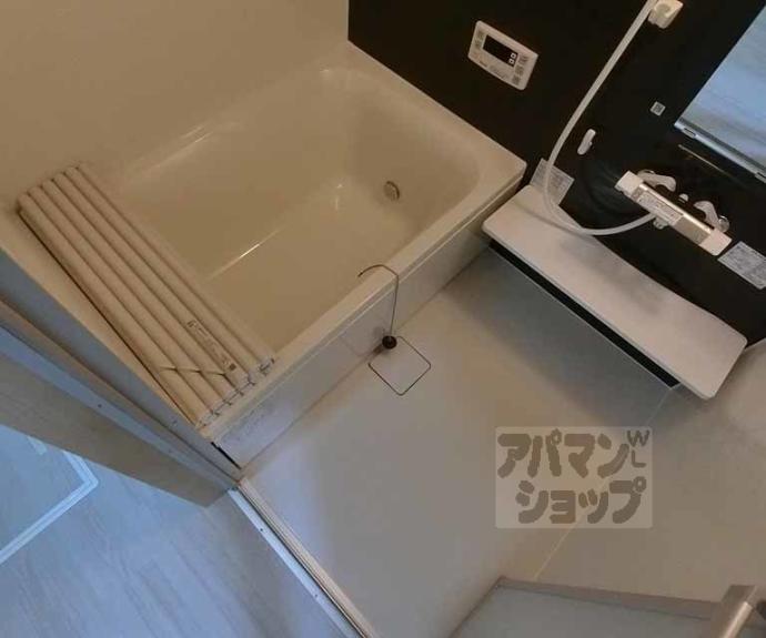 【カルハート太秦天神川】間取