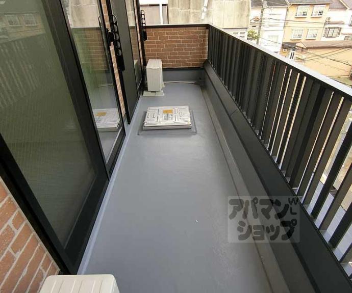 【カルハート太秦天神川】間取