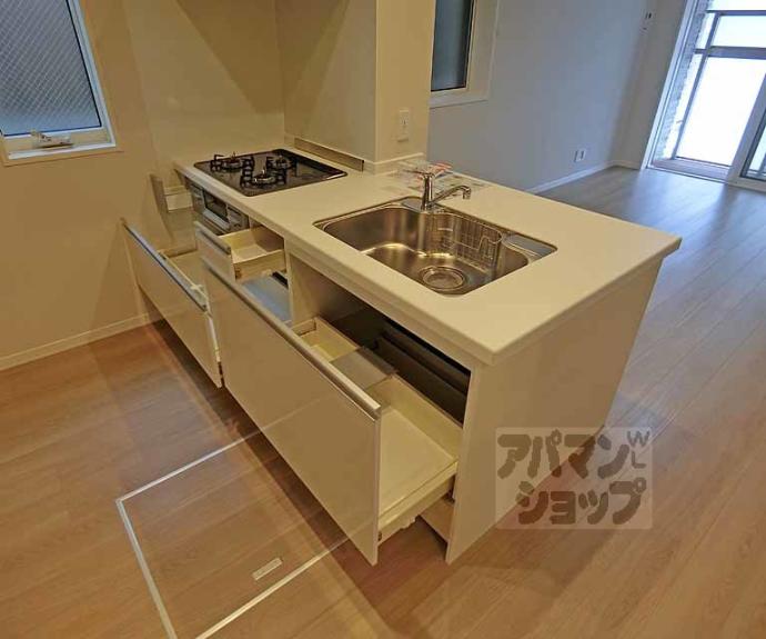 【レフィシア西院】間取