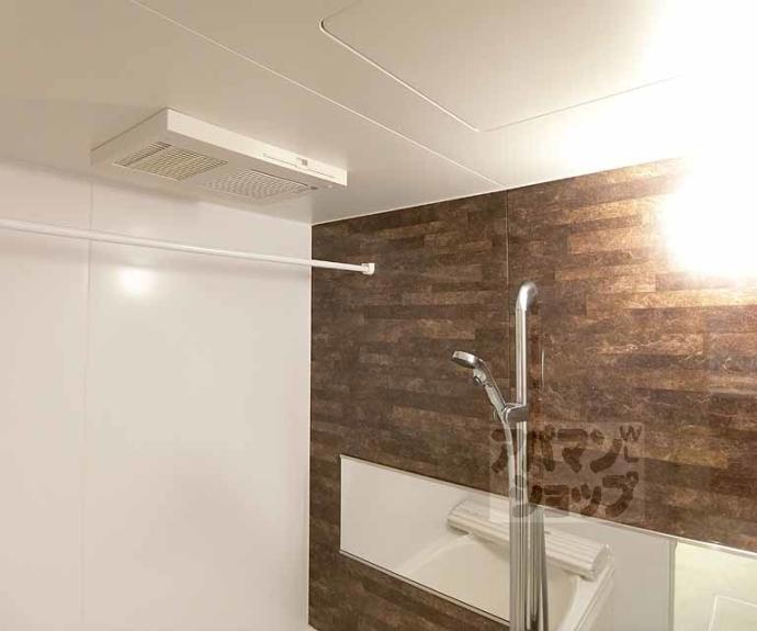 【レフィシア西院】間取