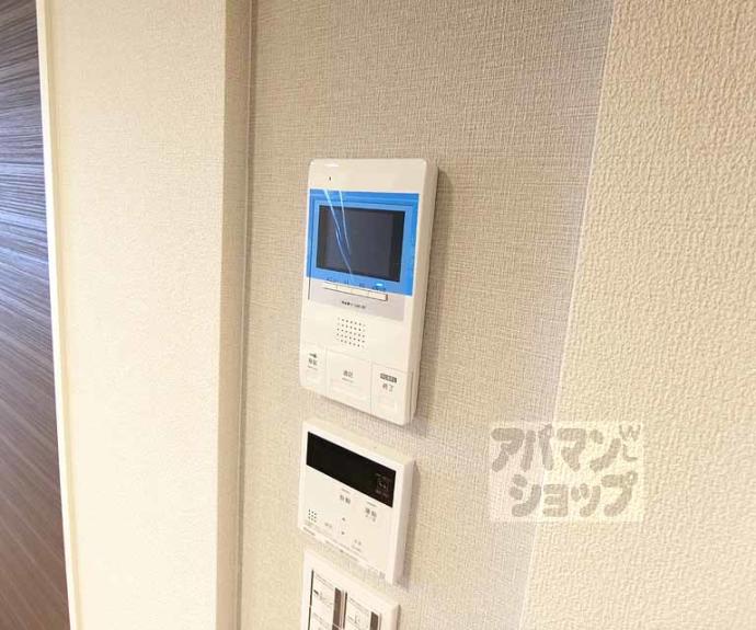 【レフィシア西院】間取