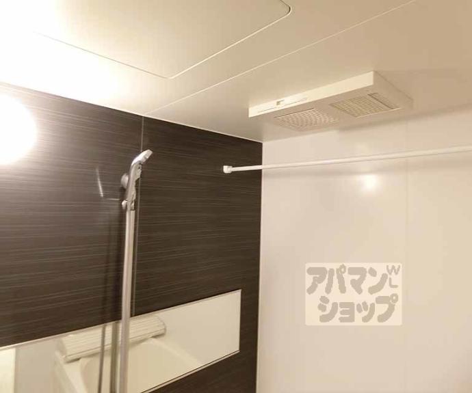 【レフィシア西院】間取