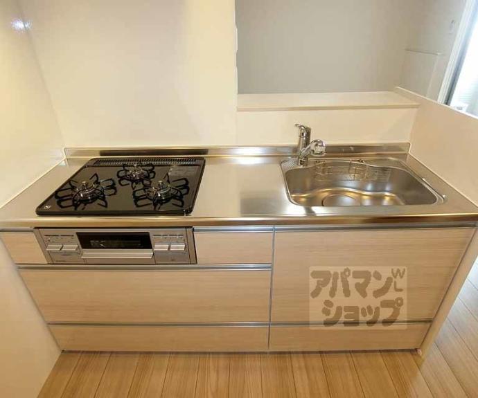 【ラ ネージュ】間取