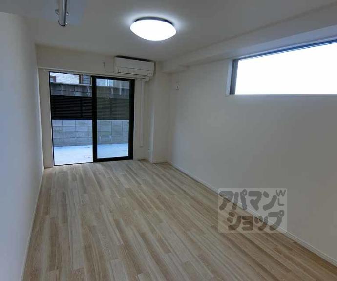 【フラッティ葛野大路七条】間取