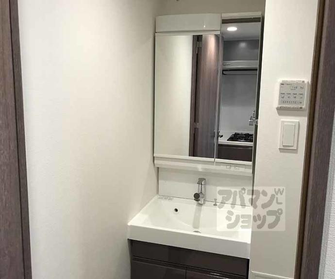 【ベラジオ雅び京都西院】間取