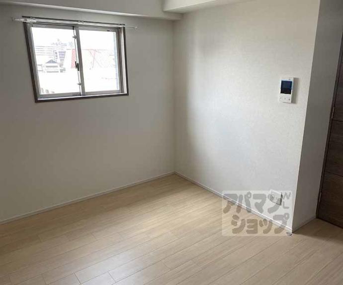 【ベラジオ雅び京都西院】間取