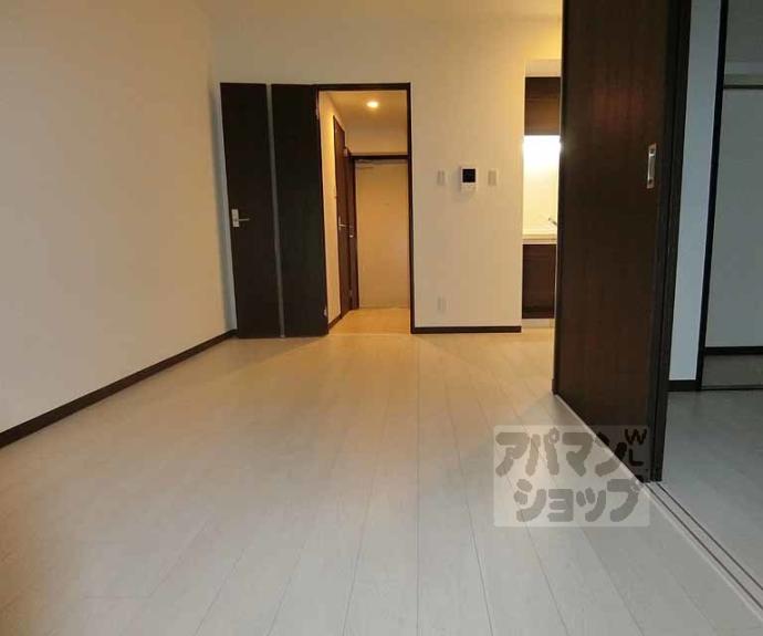 【サクシード太秦】間取