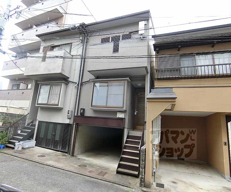西ノ京月輪町貸家