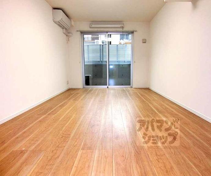 【ＭＥＳＡ　ＶＥＲＤＥ　御池】間取