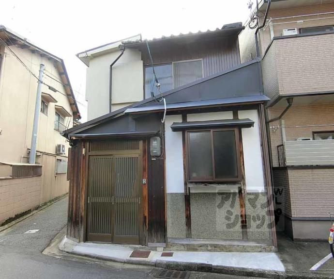 【太秦安井藤ノ木町貸家】間取