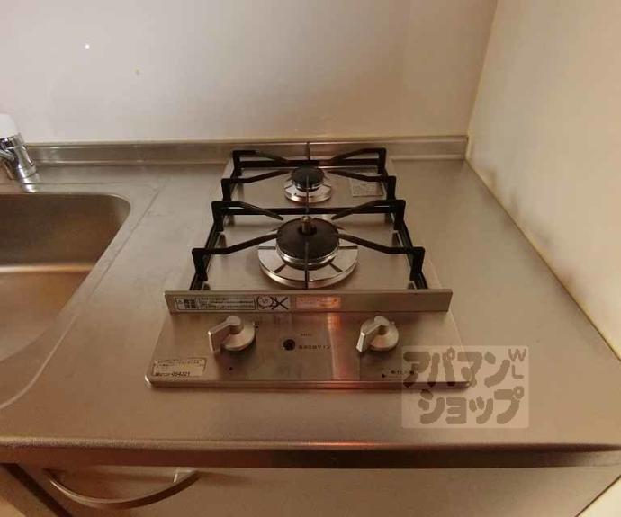 【グランドパレス西院 西館】間取