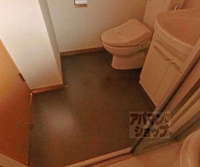 【グランドパレス西院 西館】間取