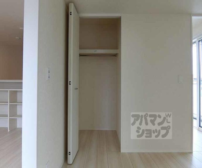 【アロース　フェリス】間取