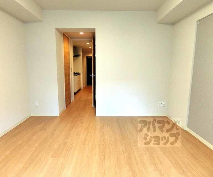 【ストーリーズ　うずまさ】間取