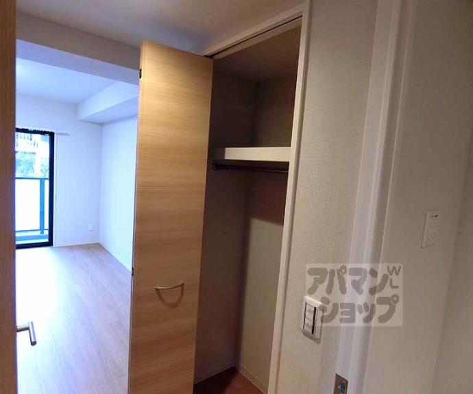 【ストーリーズ　うずまさ】間取