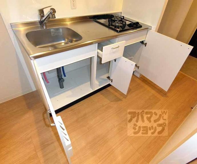 【ストーリーズ　うずまさ】間取