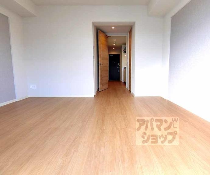 【ストーリーズ　うずまさ】間取