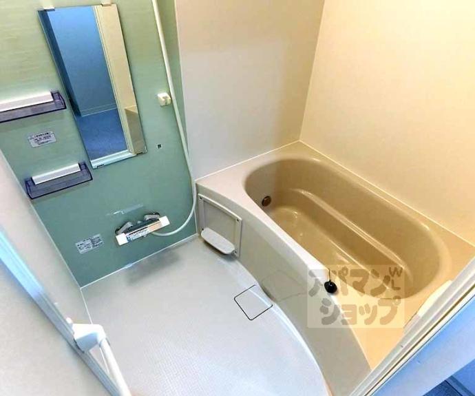 【ストーリーズ　うずまさ】間取