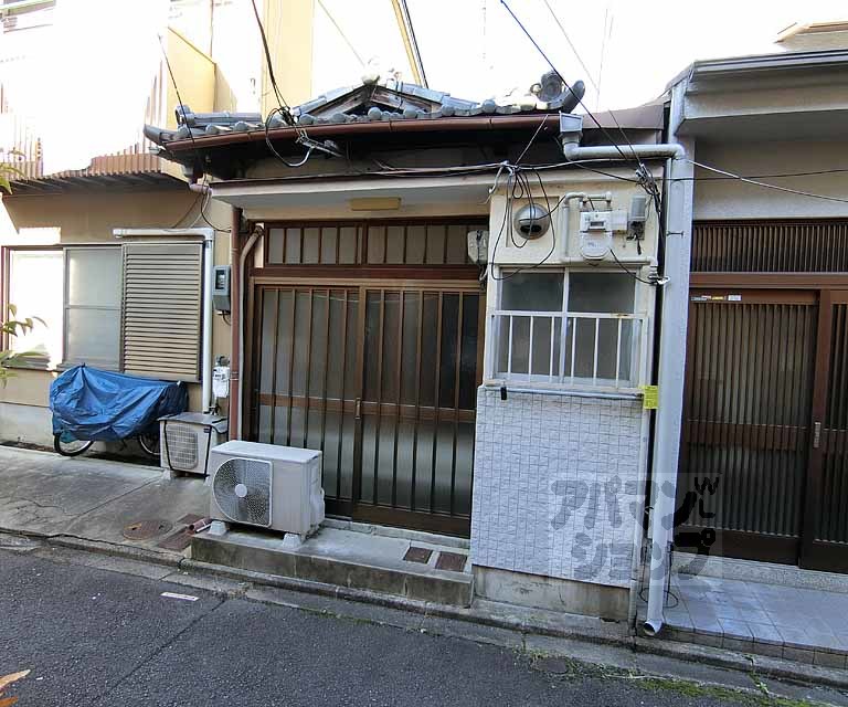 壬生森町５１－２２貸家