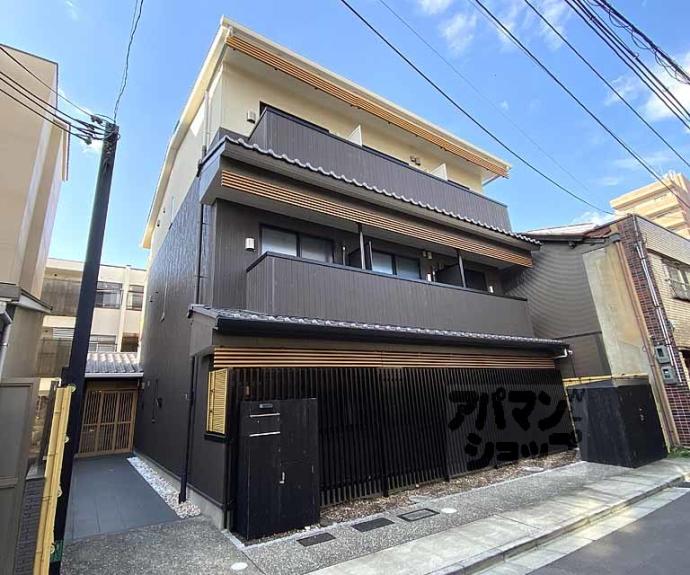 【ラ・ジュワ・ペルマナント壬生】間取