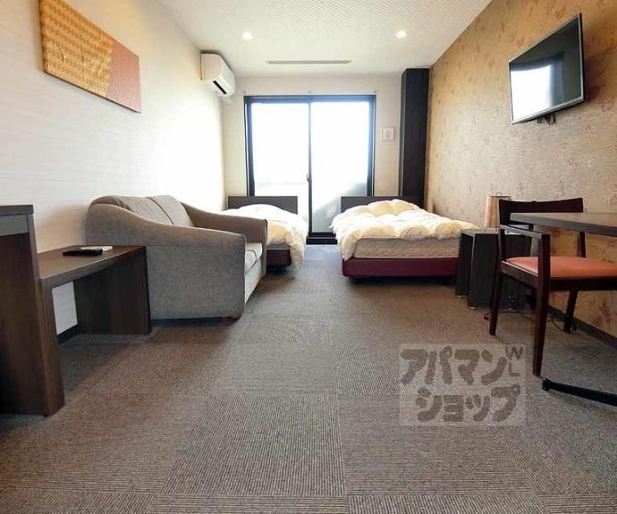 【ラ・ジュワ・ペルマナント壬生】間取