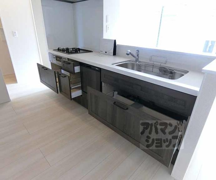 【アリビオ　Ａ棟】間取