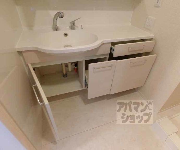 【アリビオ　Ａ棟】間取