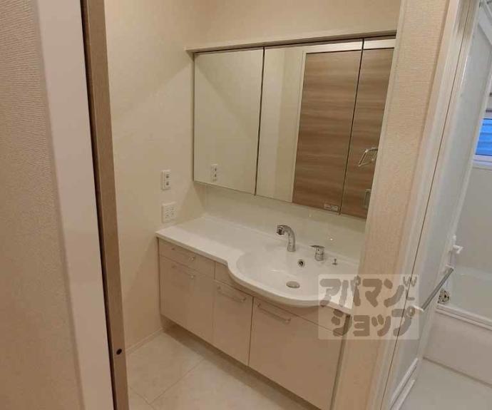 【アリビオ　Ｂ棟】間取