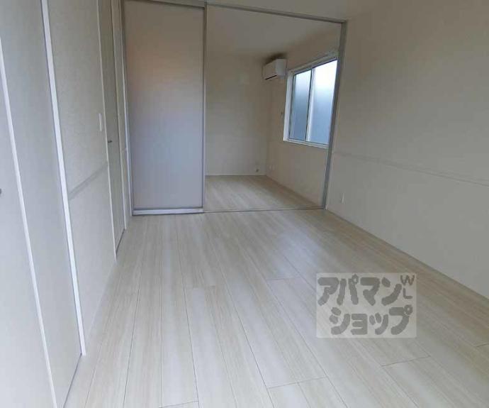 【太秦レジデンス　Ｅ棟】間取