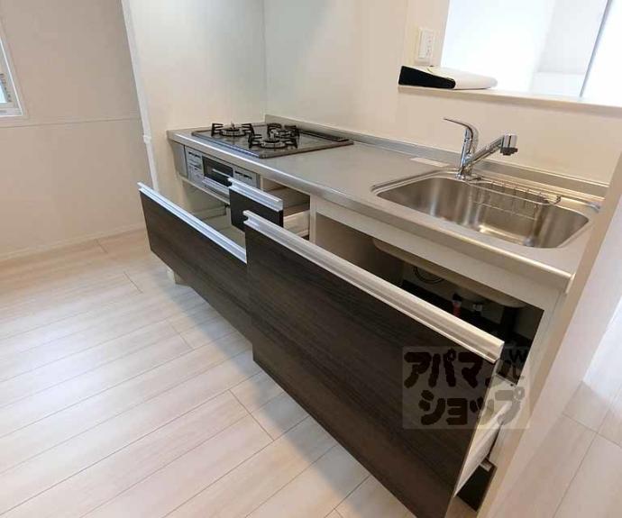 【太秦レジデンス　Ｅ棟】間取