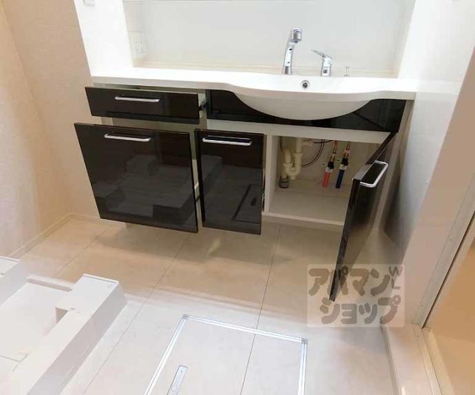 【太秦レジデンス　Ｅ棟】間取