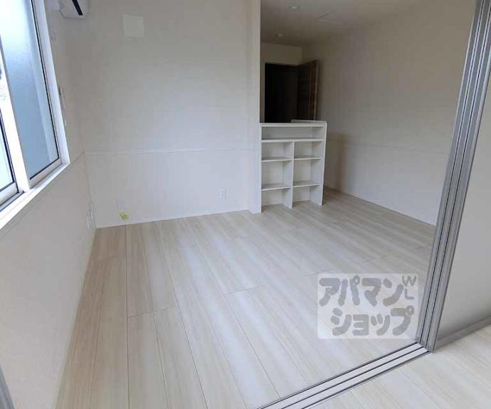 【太秦レジデンス　Ｅ棟】間取