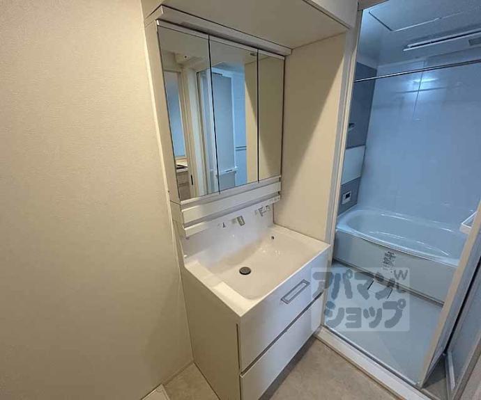 【カーサ・パレルモ】間取