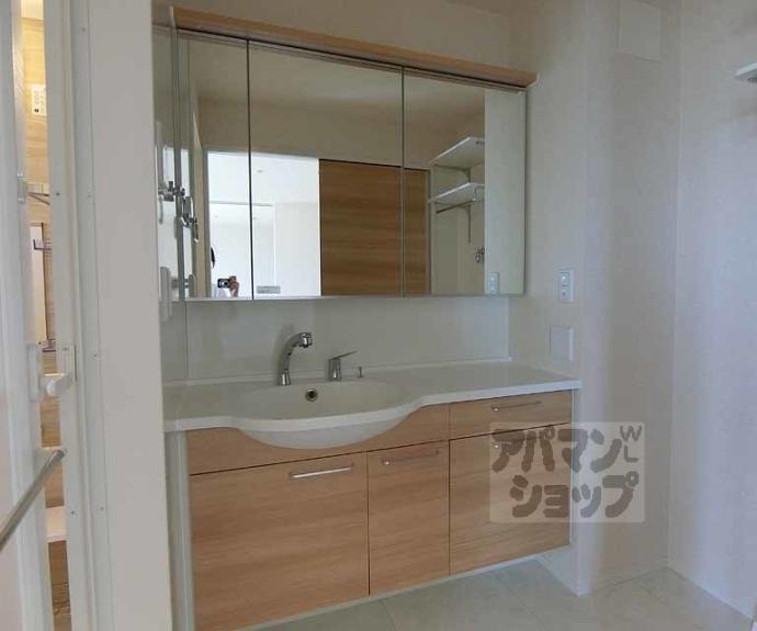 【くおん嵯峨　西棟】間取