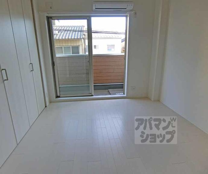 【アドマステラス壬生松原】間取