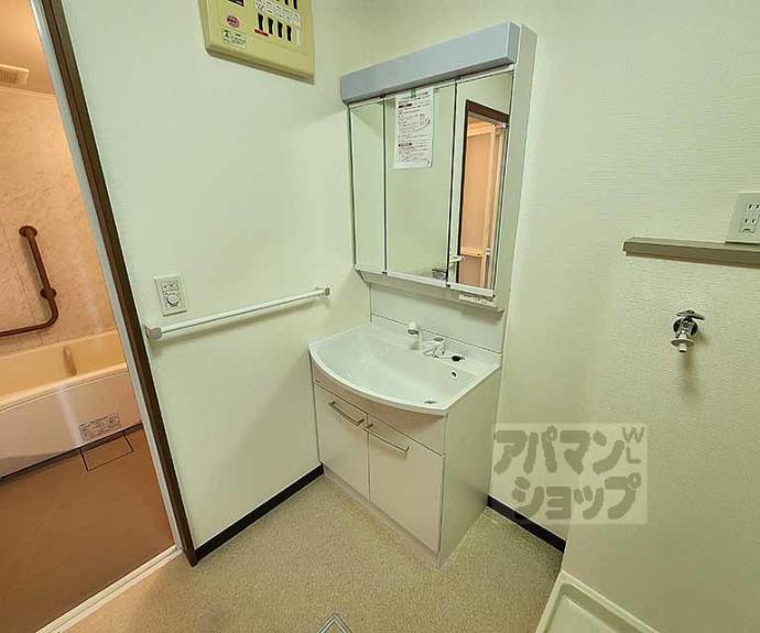 【シャリテ壬生】間取