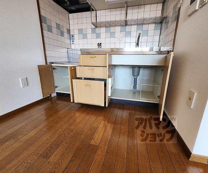 【シャリテ壬生】間取