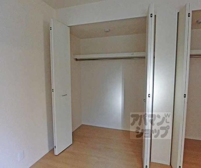 【オークテラス西京極】間取