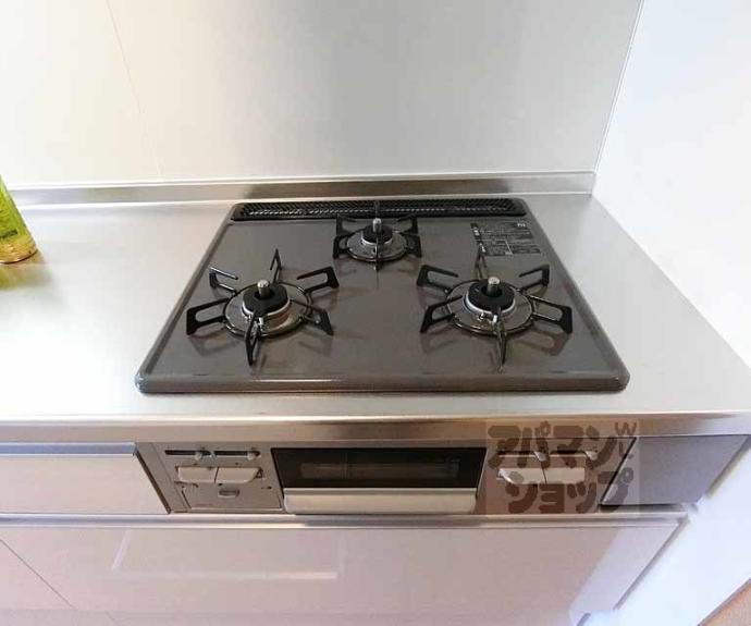 【オークテラス西京極】間取