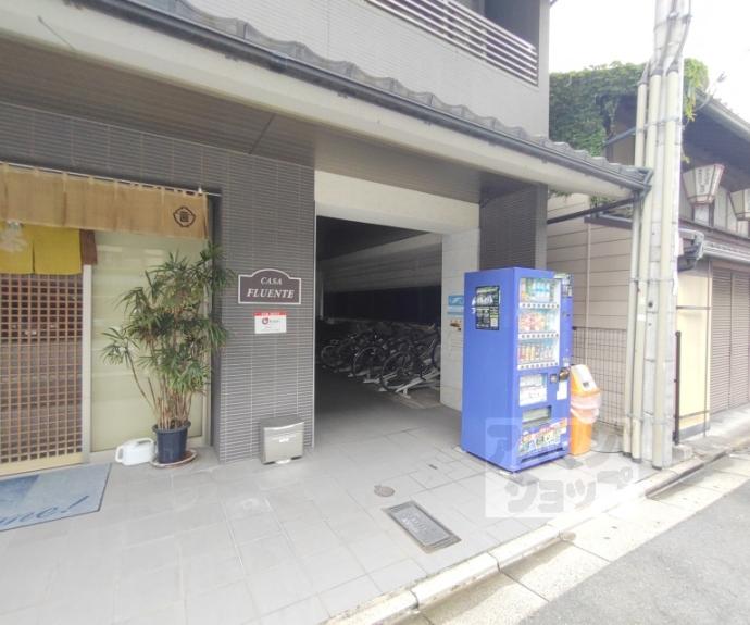 【CASA FLUENTE】間取