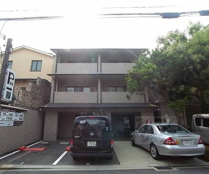 【コモンズ御所南】間取