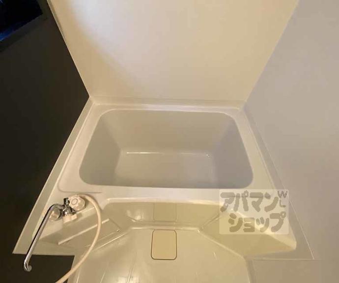 【燦祿館（さんろくかん）】間取